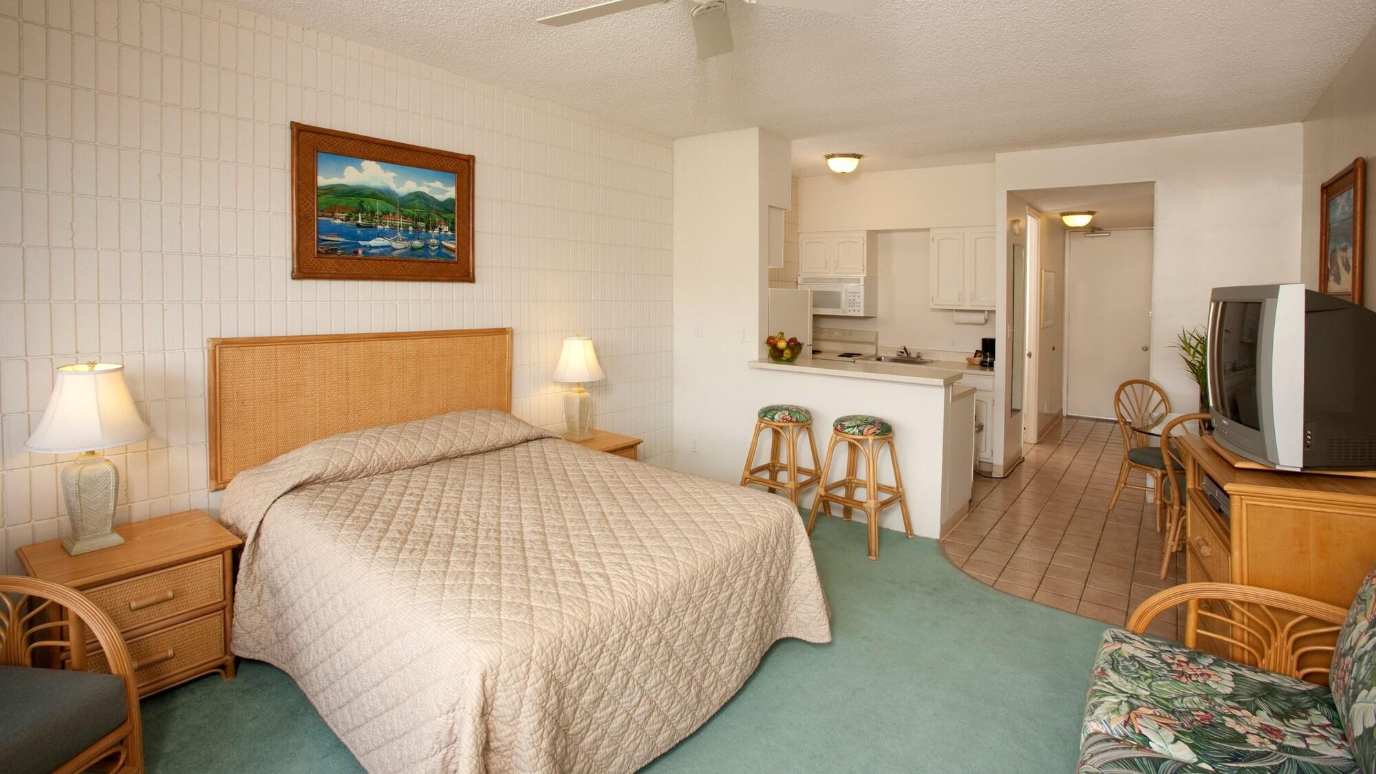Lahaina Shores Beach Resort מראה חיצוני תמונה