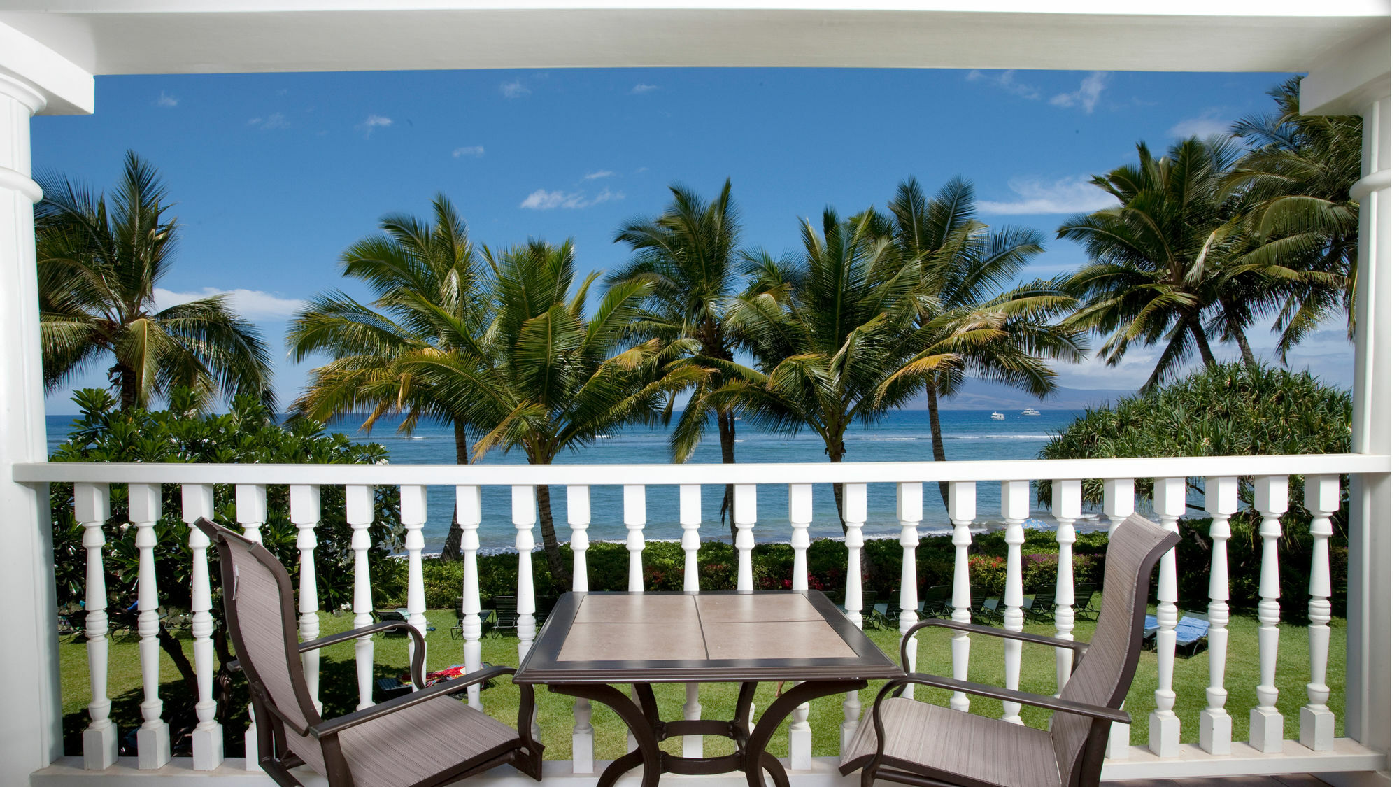 Lahaina Shores Beach Resort מראה חיצוני תמונה